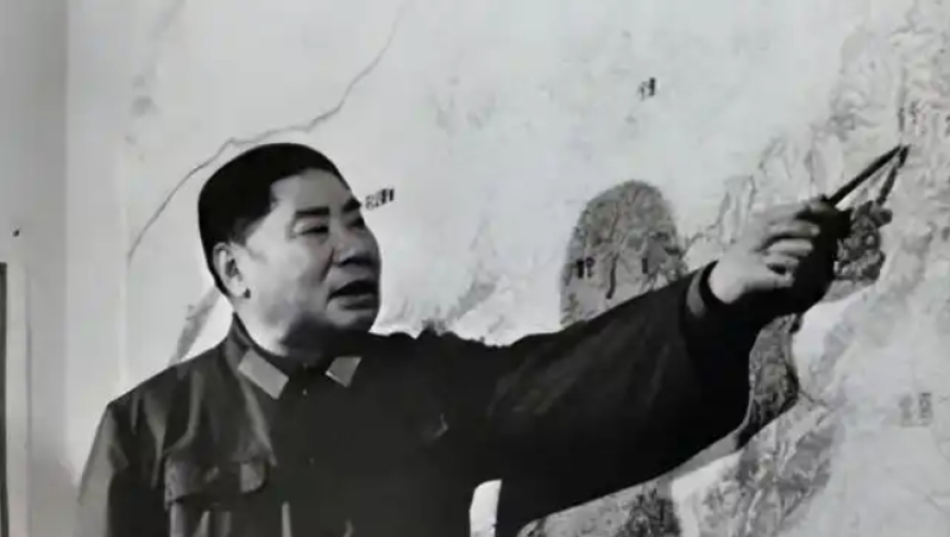 评论员：泽连斯基政治命运受关注,正版澳门挂牌之全篇完整版,公开决策资料解释落实_iosV2.61
