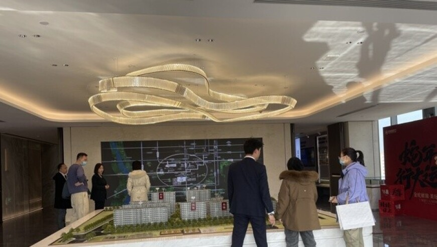 2025澳门资料正版大全小雪,日本的未来会是泰国吗,展开解析落实_VR版V8.68
