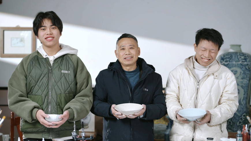 管家婆一肖一码最准资料公开118,以旧换新扩围引领消费热潮,公开决策资料解释落实_升级版V15.52